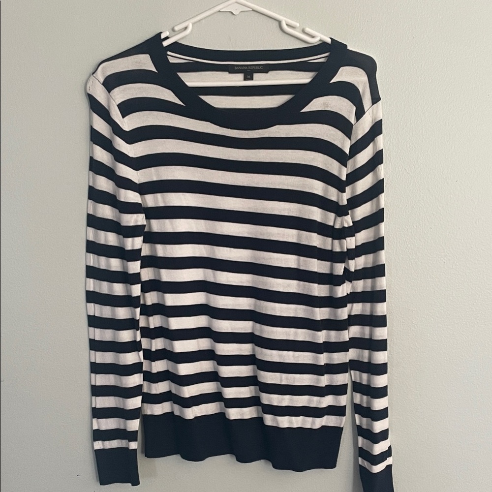 Banana Republic Navy and White Striped Crew Neck Sweater